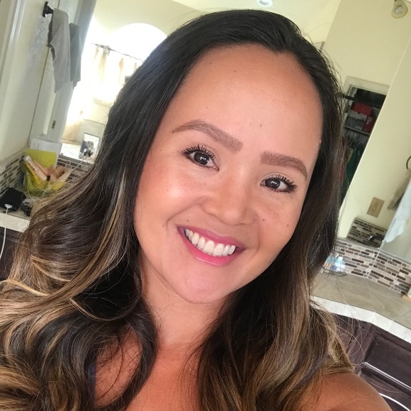 Meet your Posher, Tiana - Picture 1 of 1